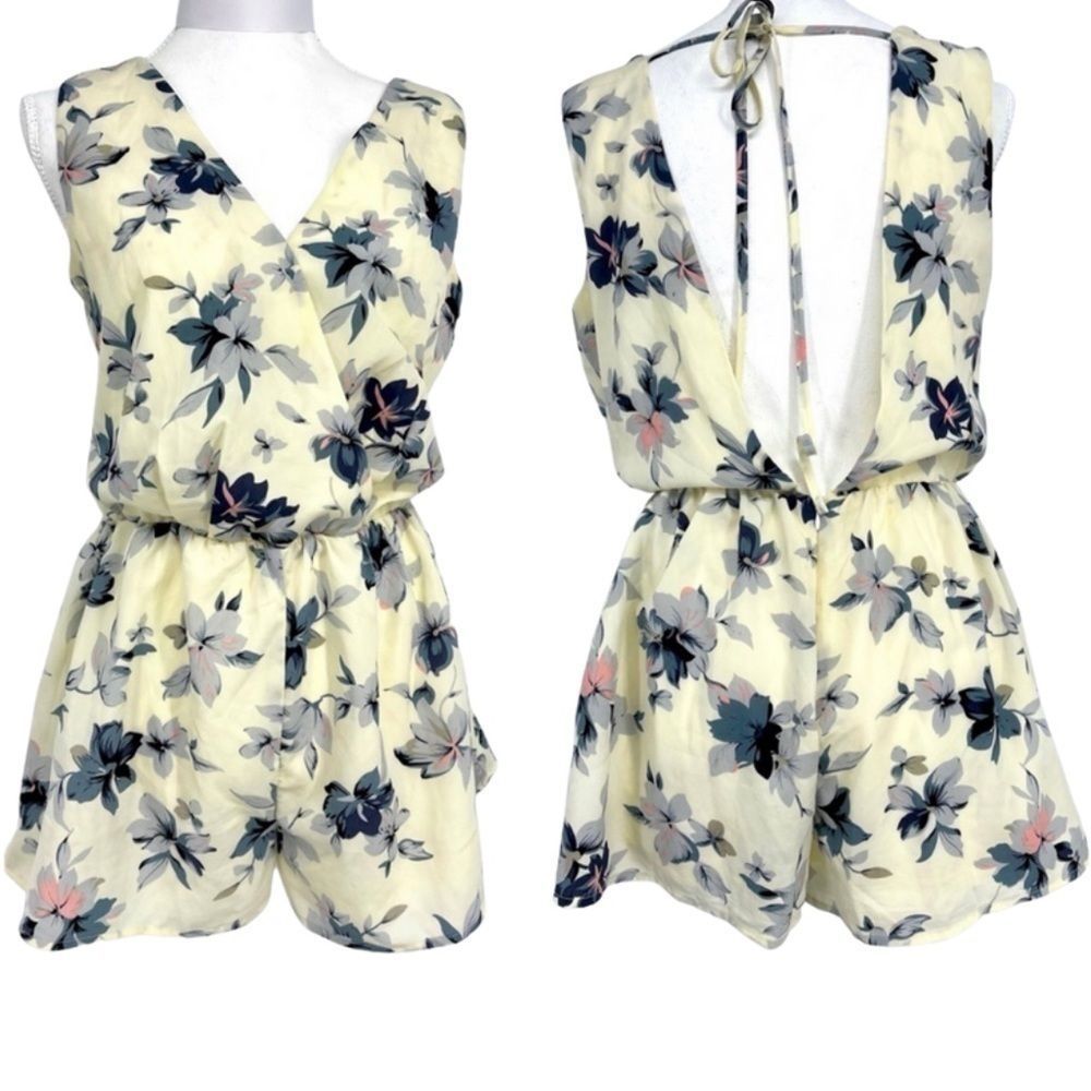 Depri floral romper size large